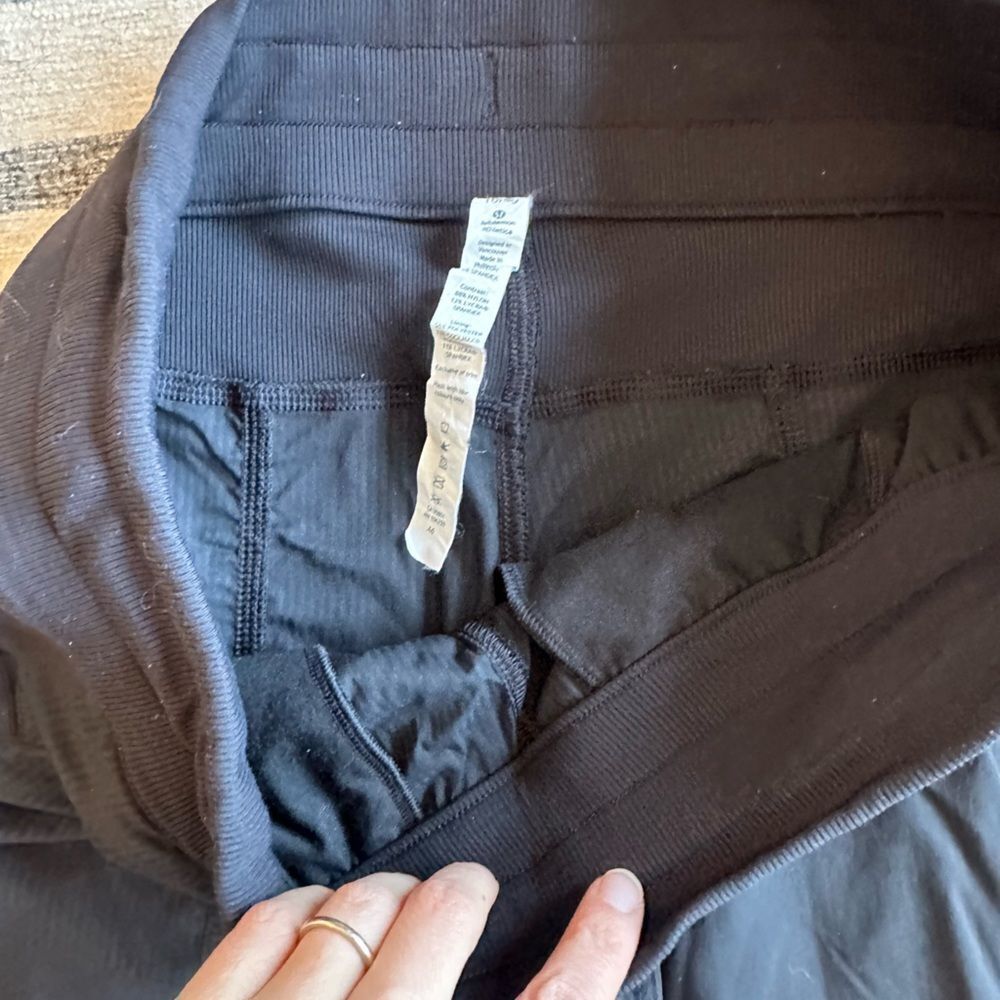 Lululemon Dance Studio Size 10 Regular. Unlined B… - image 4